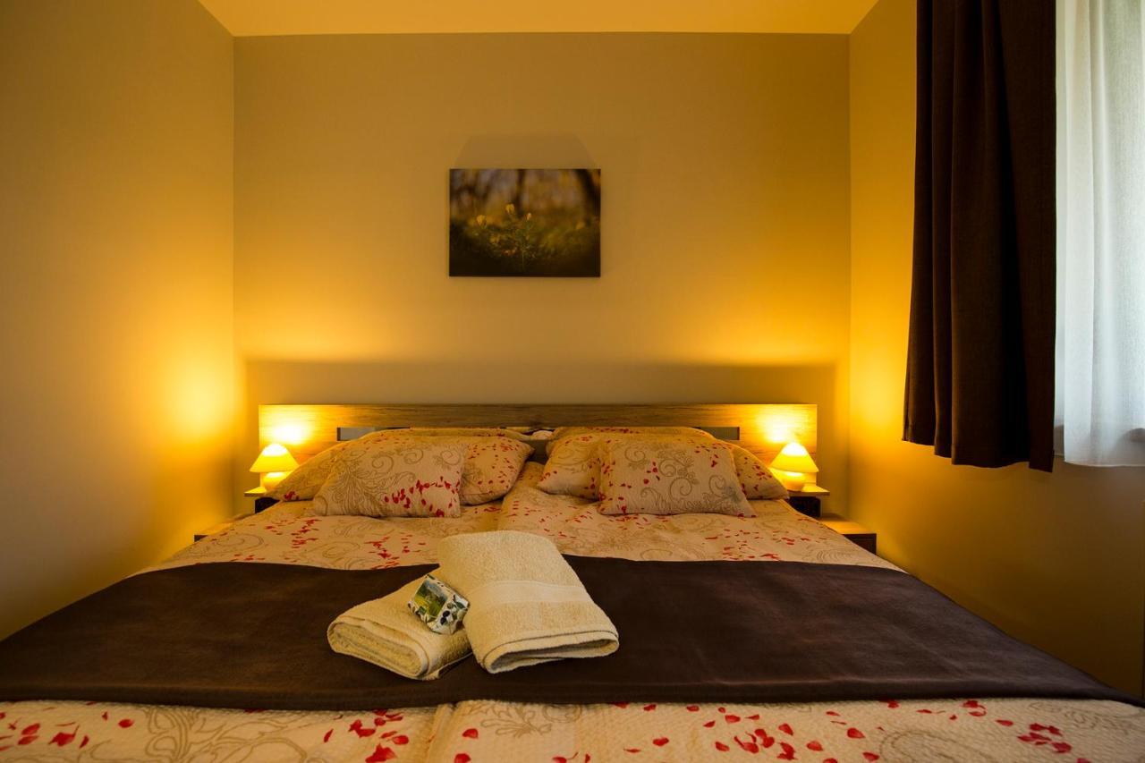 Bodzahaz Apartman Tarjan Екстер'єр фото