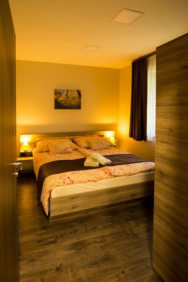 Bodzahaz Apartman Tarjan Екстер'єр фото